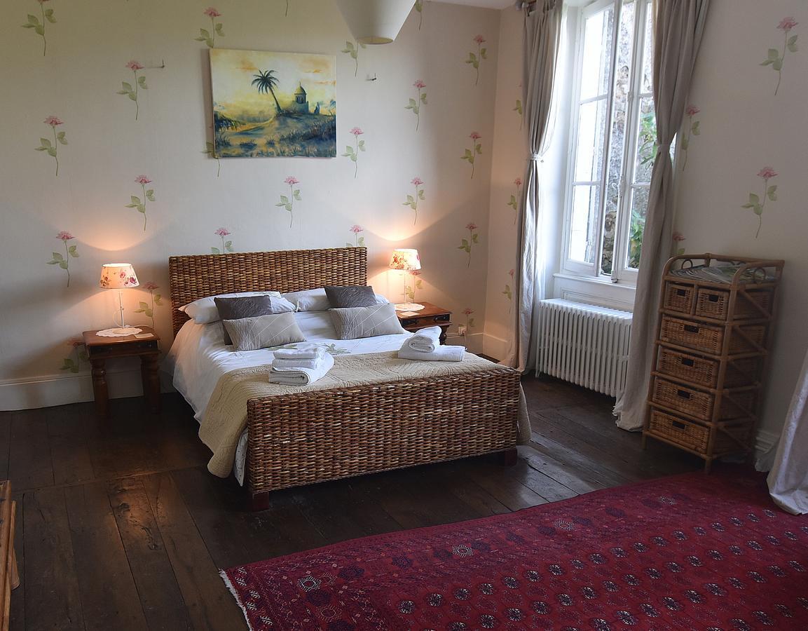 Maison Du Magnolia Confolens Kültér fotó